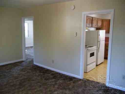 5307 SE 108th Ave - Photo 2 of 10