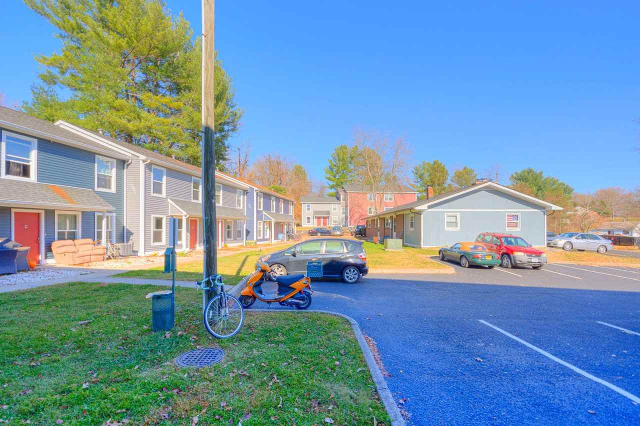 203-209 Tee Street - Photo 5 of 50