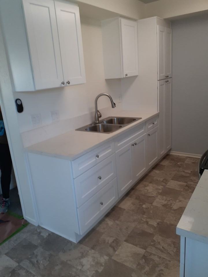 Tahitian Village Apartments - Photo 3 of 12