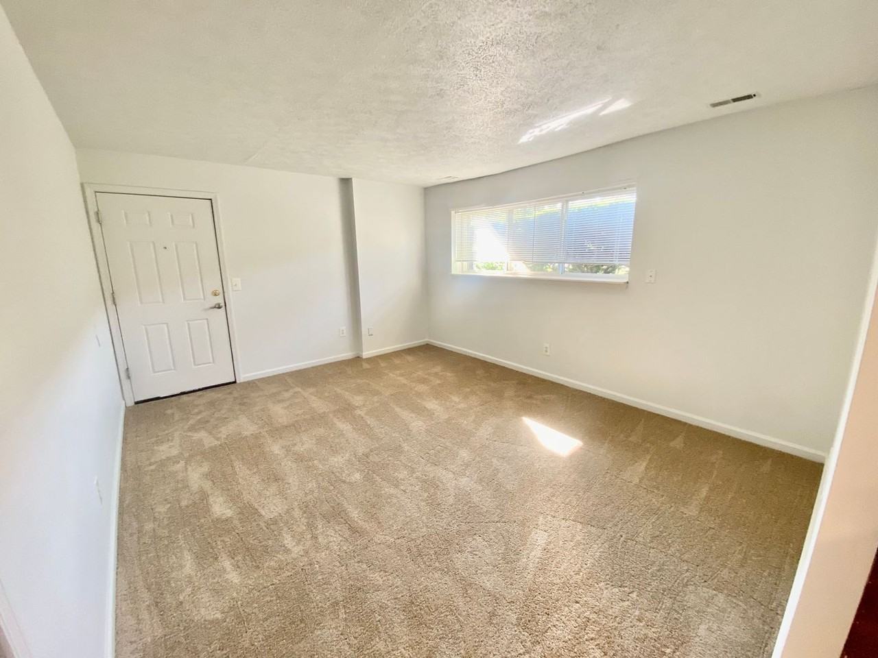 Ambassador South - Photo 5 of 21