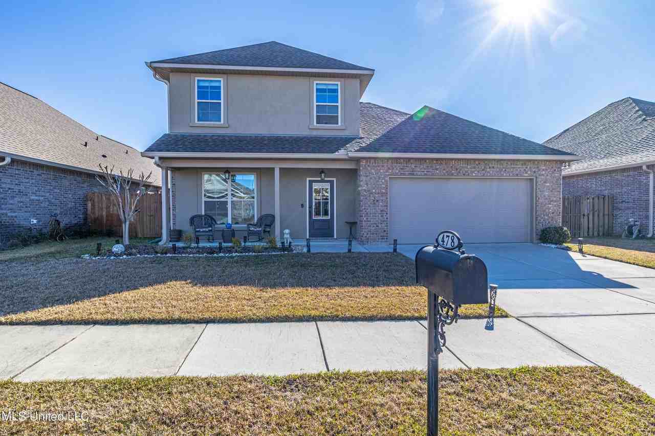478 Palm Breeze Dr, Ocean Springs, MS 39564 4 Bedroom House for 2,150