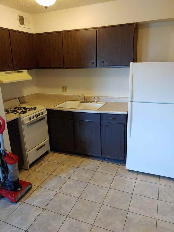 Casa Mia North Side - Photo 3 of 12