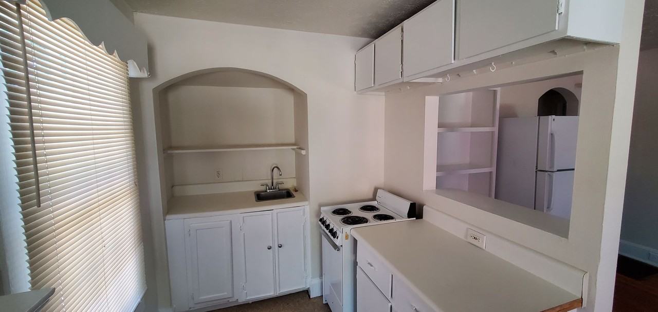 2407 Spring Garden Street Apartments 2407 Spring Garden St