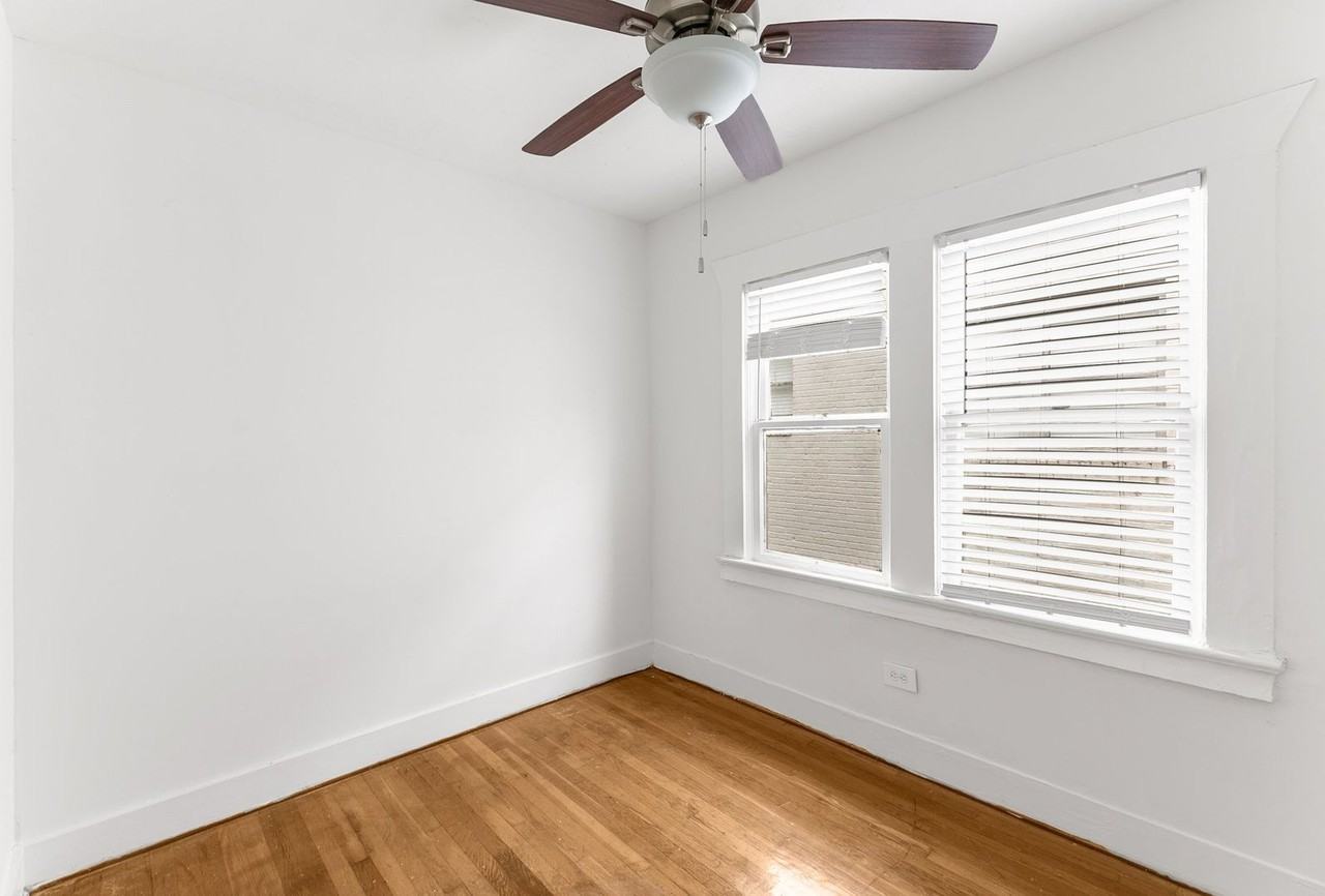 The Ivy - Photo 6 of 18