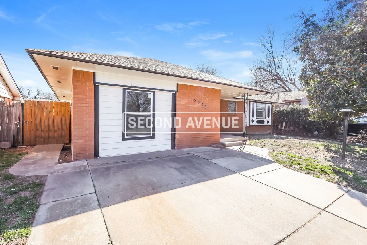 5208 Creekwood Ter - Photo 2 of 23