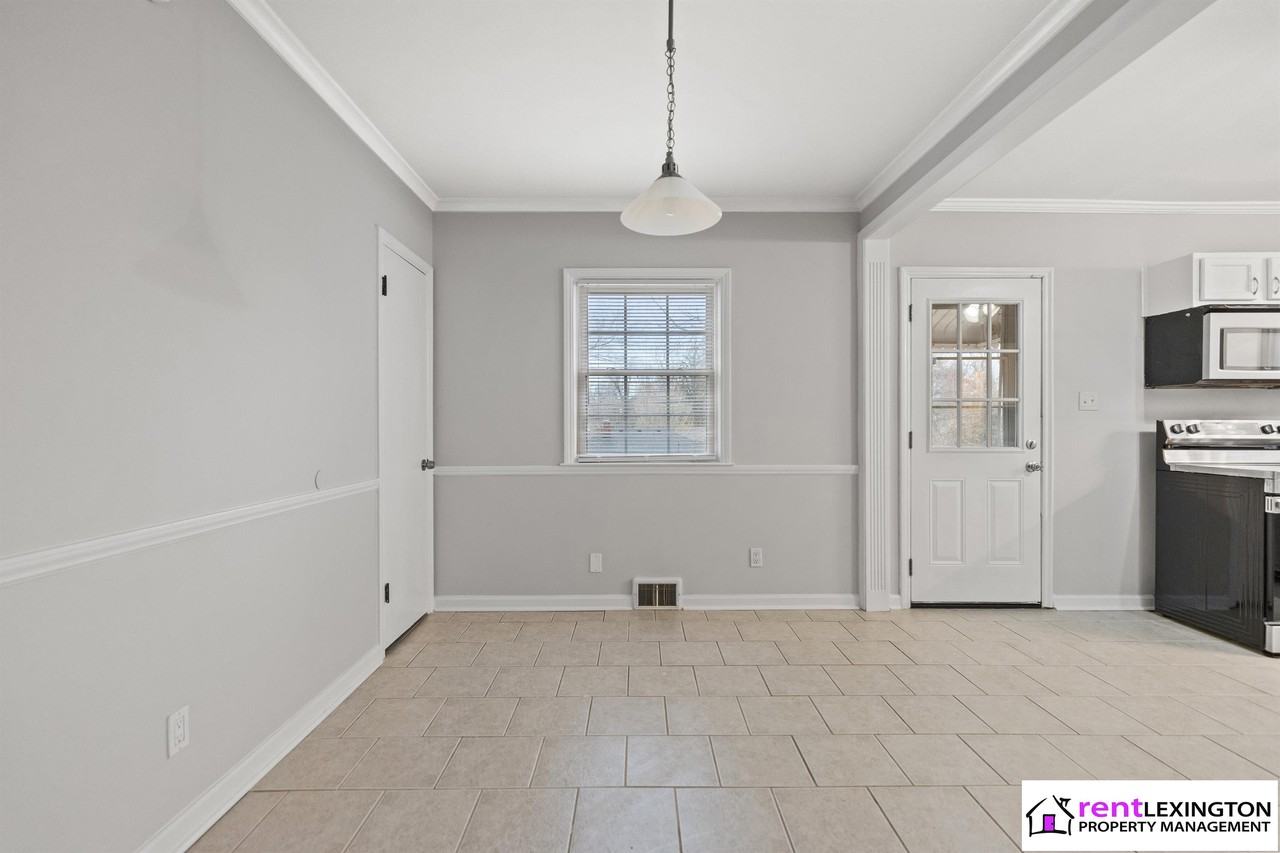 1721 Albemarle Rd #1 - Photo 7 of 35