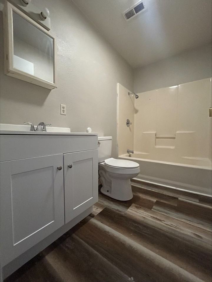 202 E Butler Rd #202 - Photo 2 of 7