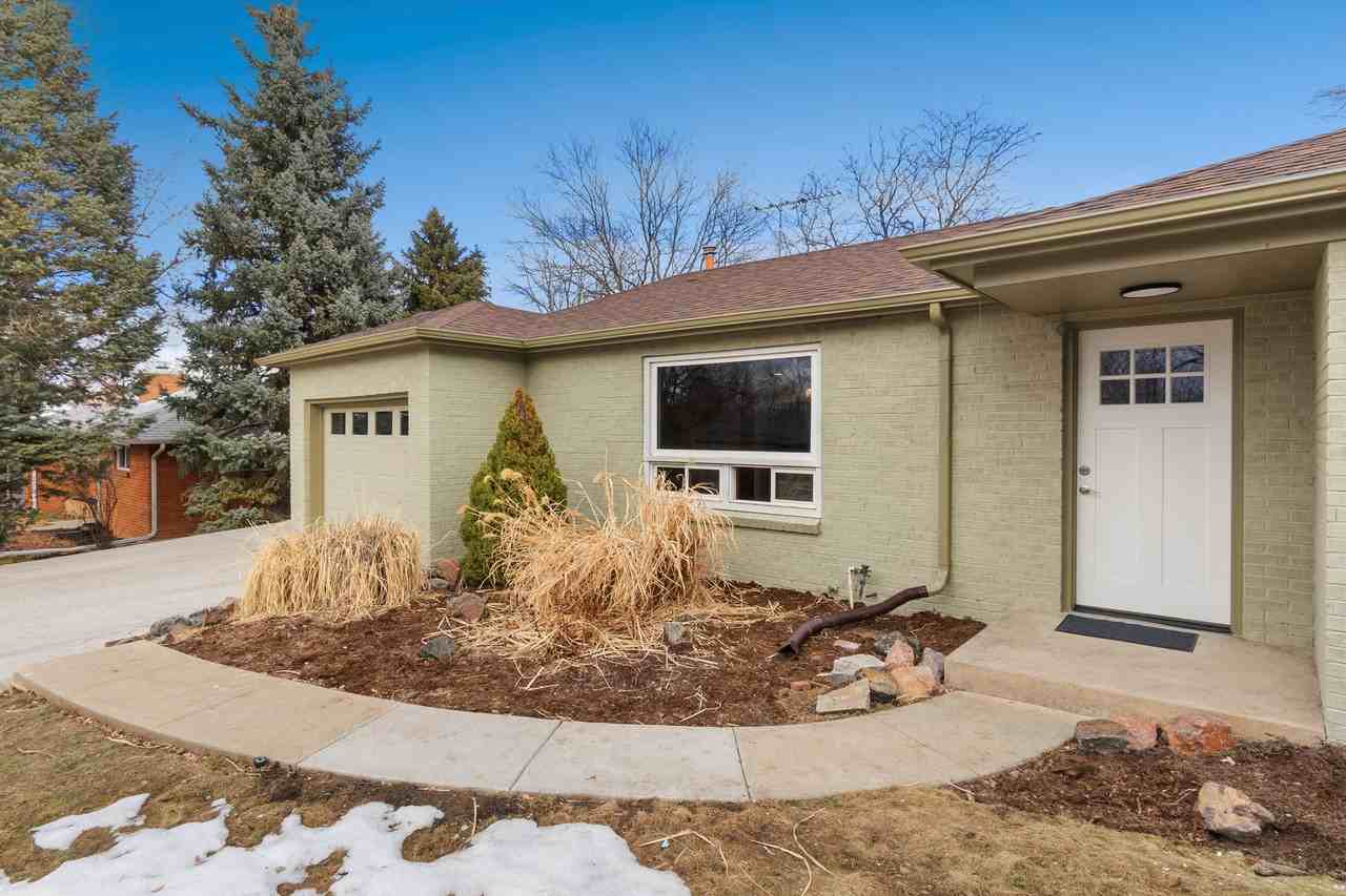 4210 Balsam St #1 - Photo 3 of 32