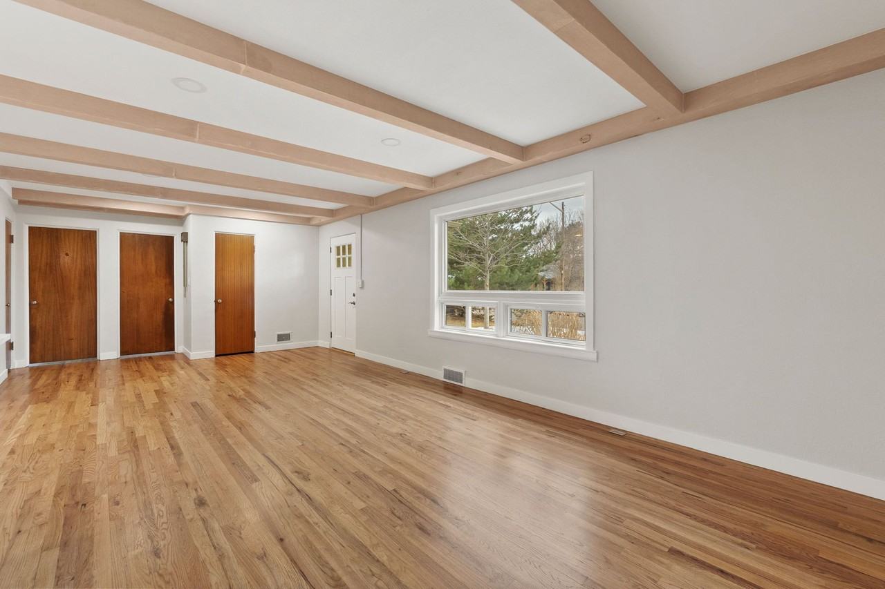4210 Balsam St #1 - Photo 6 of 32