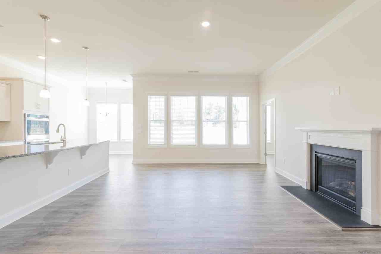 4446 Streamside Rd #1 - Photo 4 of 34