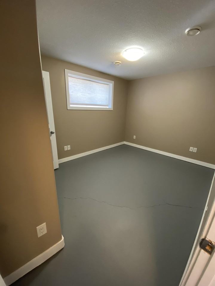 424 Toronto St #B - Photo 3 of 6