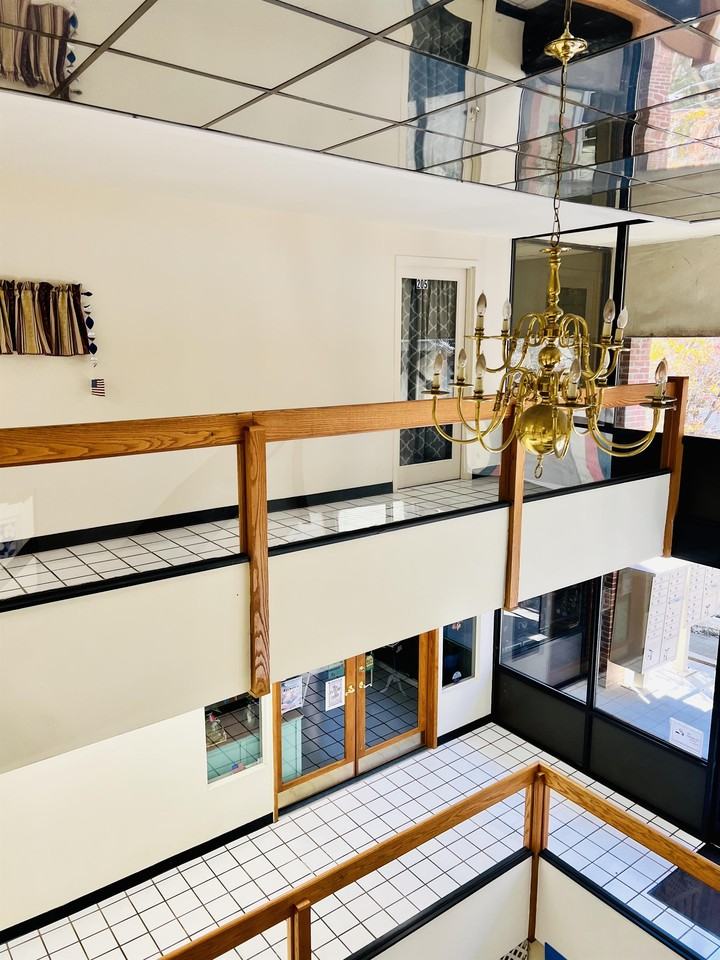 915 Main Street #104 - Photo 5 of 13