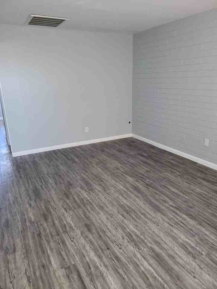 S Nogales Hwy #8916 - Photo 3 of 17