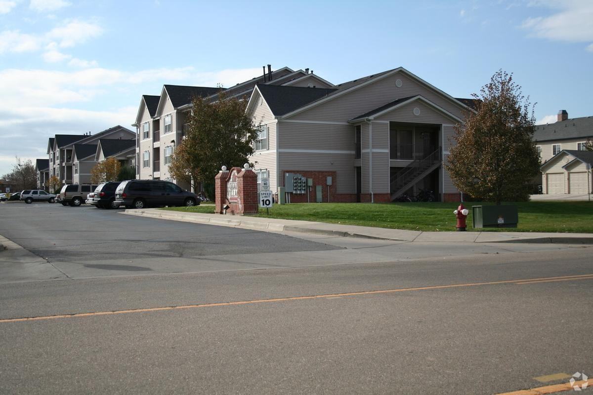 321 Quail Rd - Photo 2 of 8