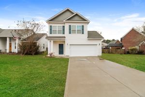 featured image of 17 Furlong Downs St