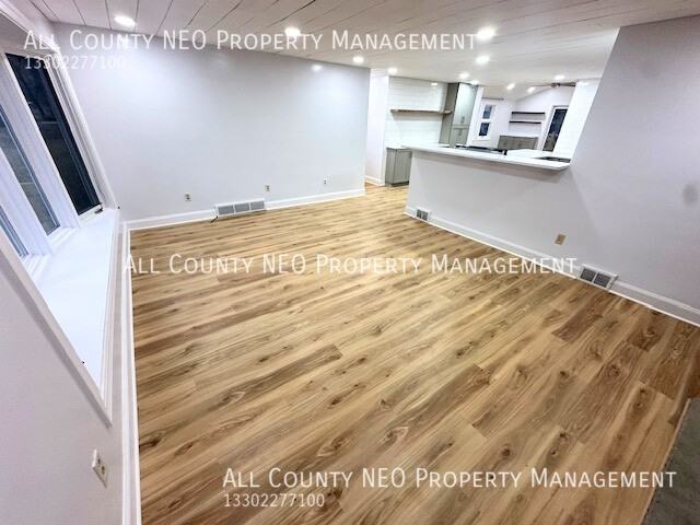 9037 Brandywine Rd - Photo 3 of 23