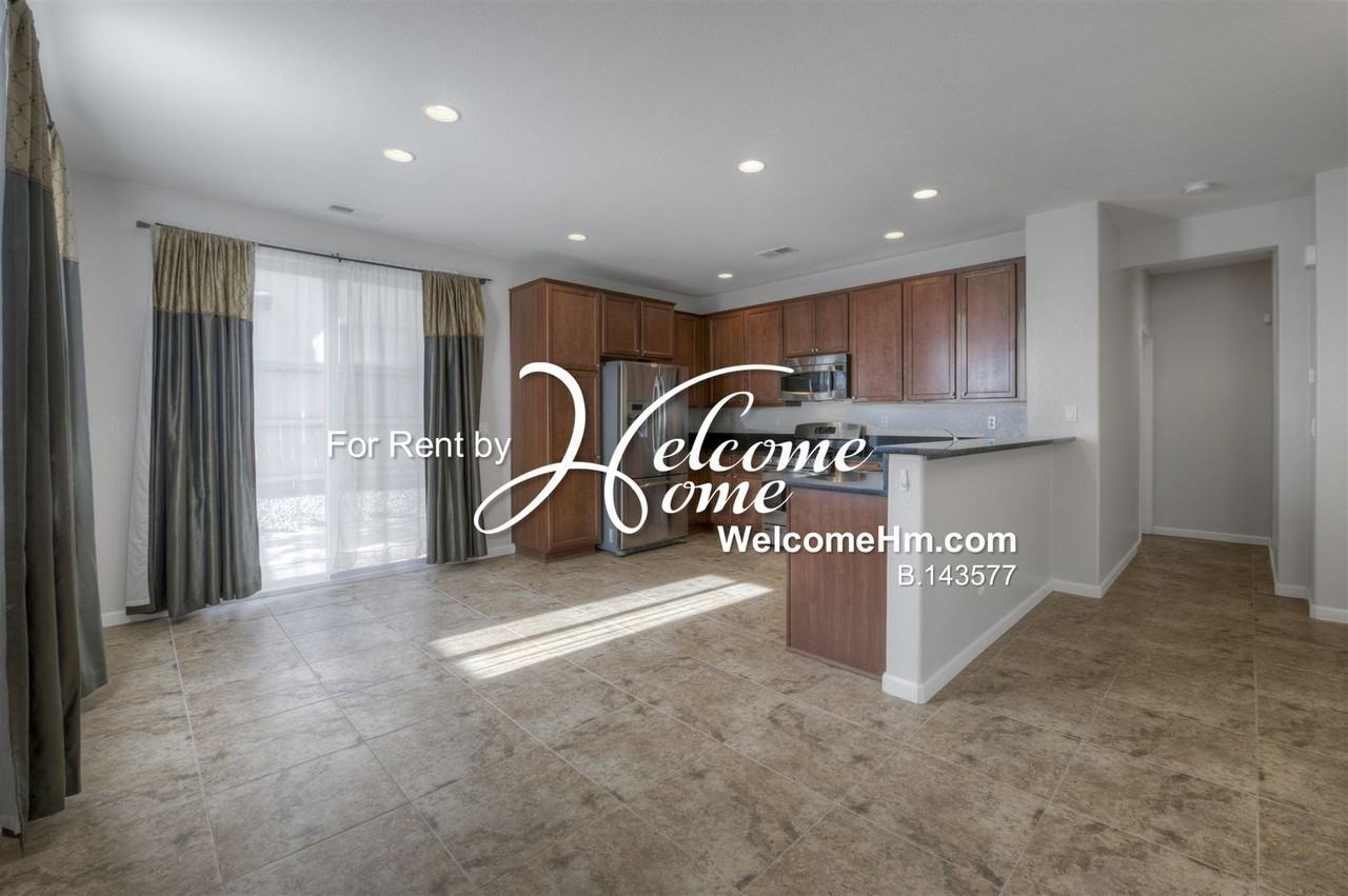 10775 Cedar Rock Drive - Photo 6 of 28