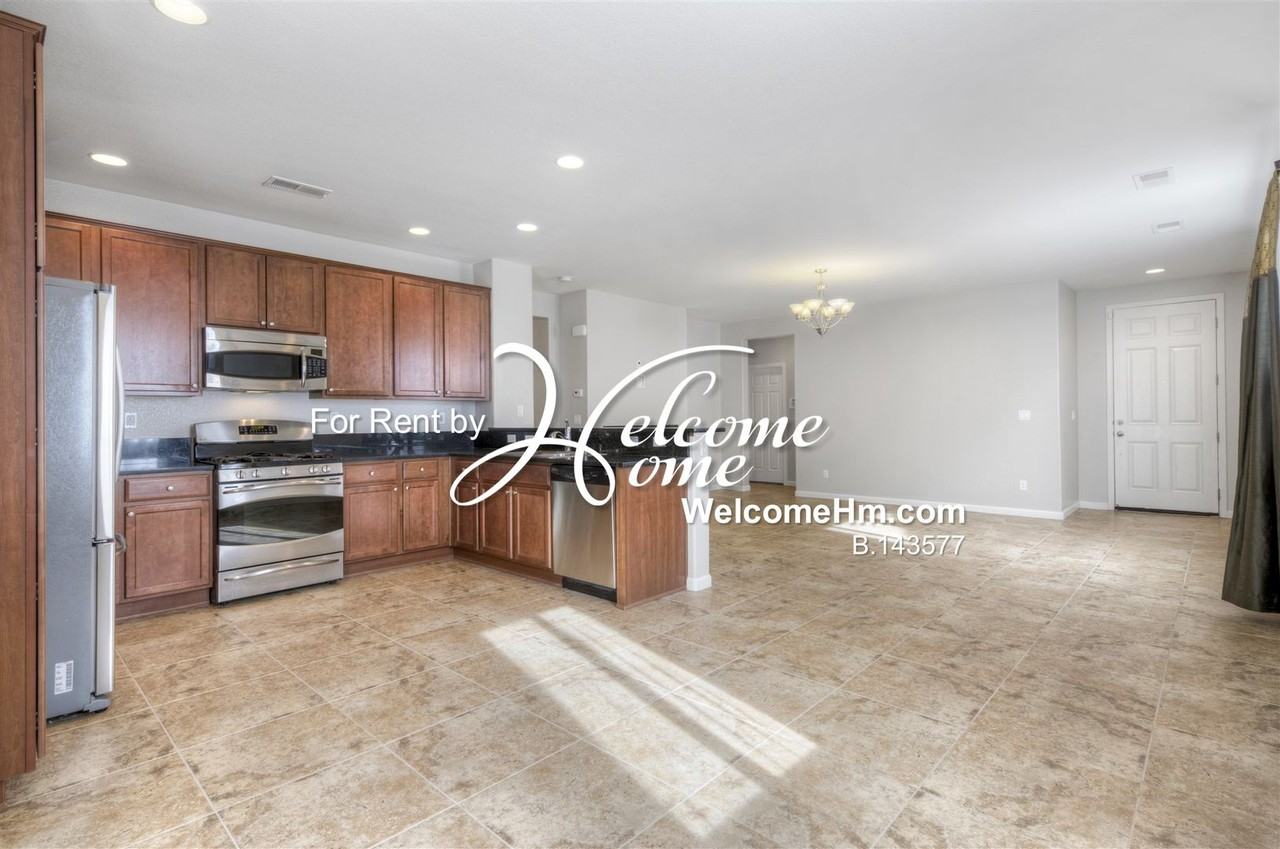 10775 Cedar Rock Drive - Photo 7 of 28