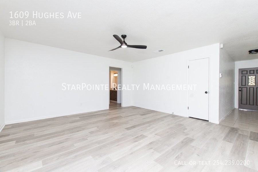 1609 Hughes Ave - Photo 4 of 17