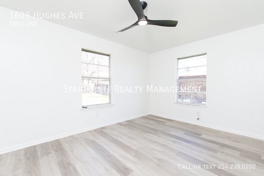 1609 Hughes Ave - Photo 7 of 17