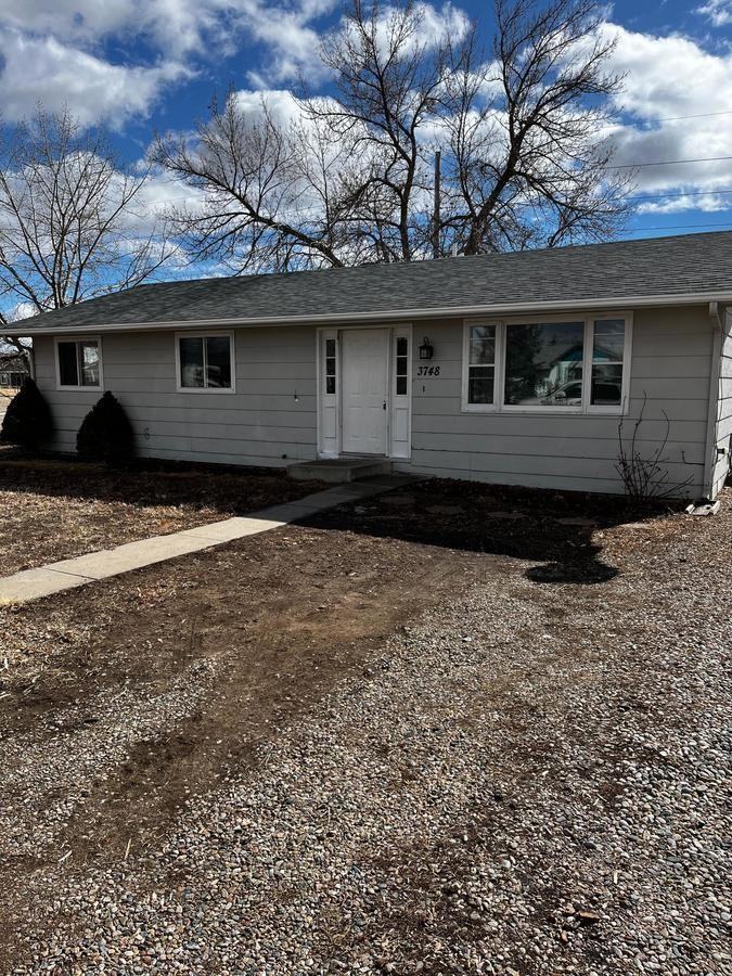 3748 Boxelder Ct - Photo 2 of 28