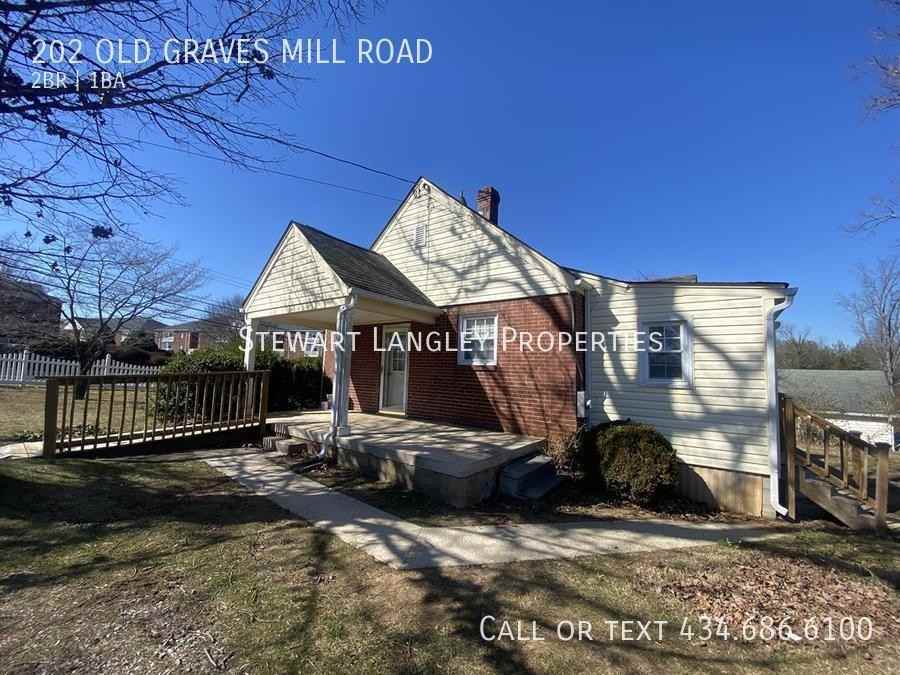 202 Old Graves Mill Rd - Photo 4 of 28