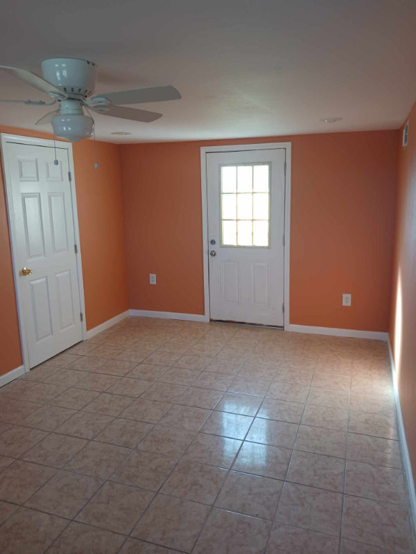 2408 Francis St - Photo 2 of 8