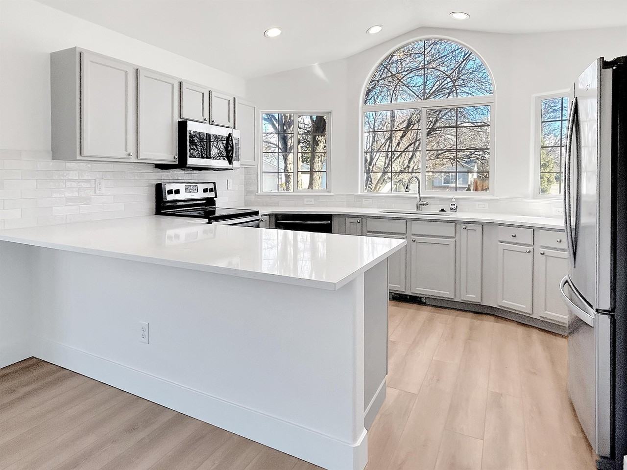 5317 N Candlestick Ave #1 - Photo 6 of 17