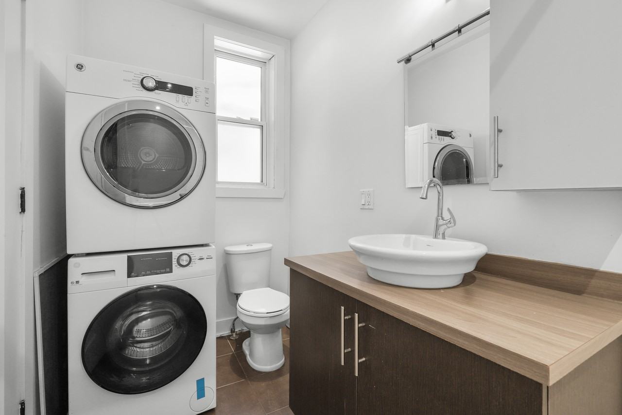6613 Rue Saint-Denis - Photo 2 of 25