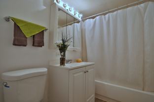 Hollybrook Apartments - Photo 1 of 1