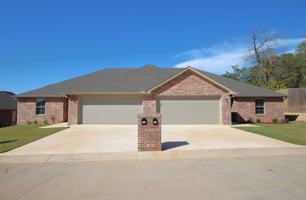 featured image of 6033 Villa Rosa Way