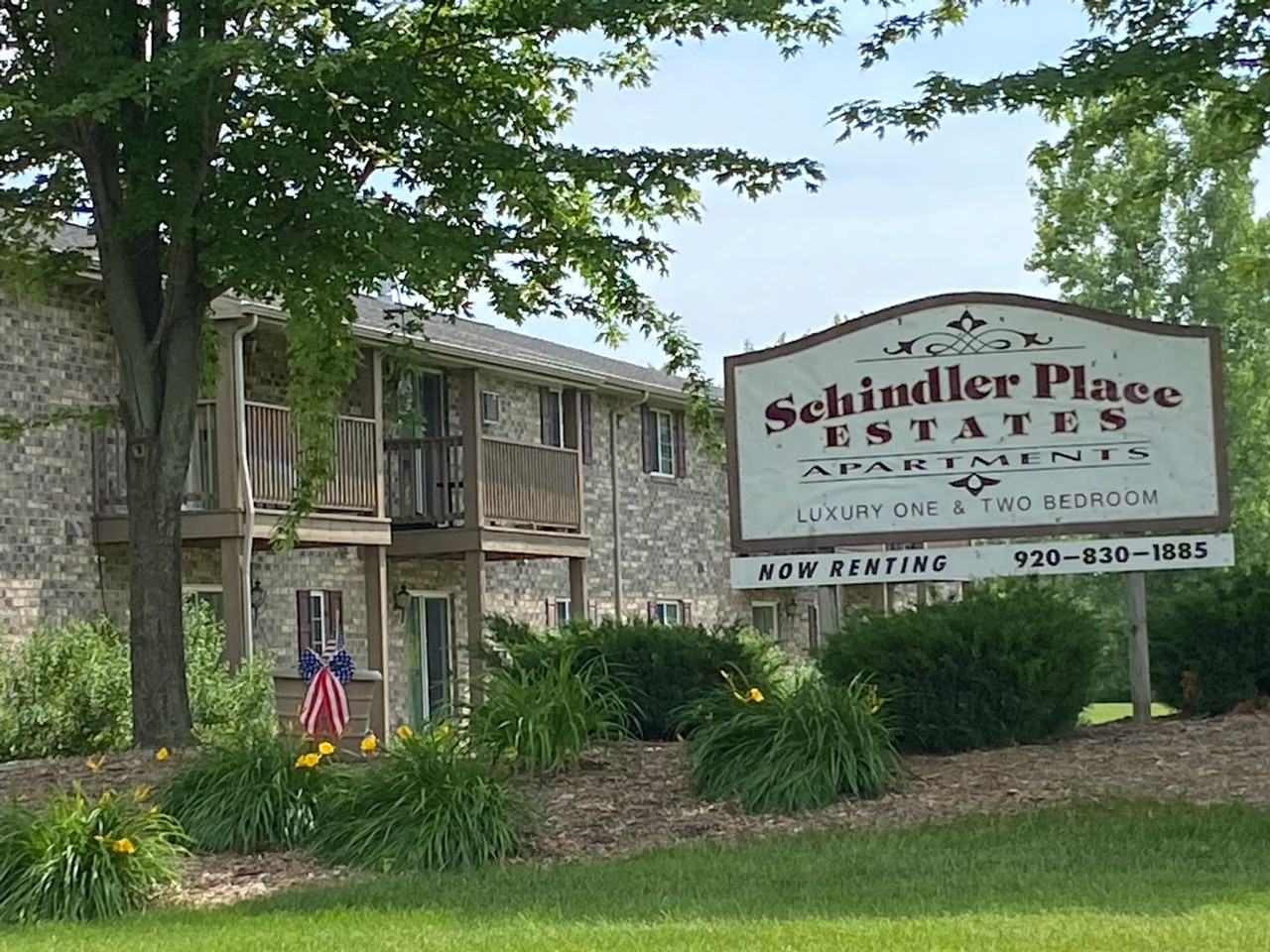 Schindler - Photo 2 of 26