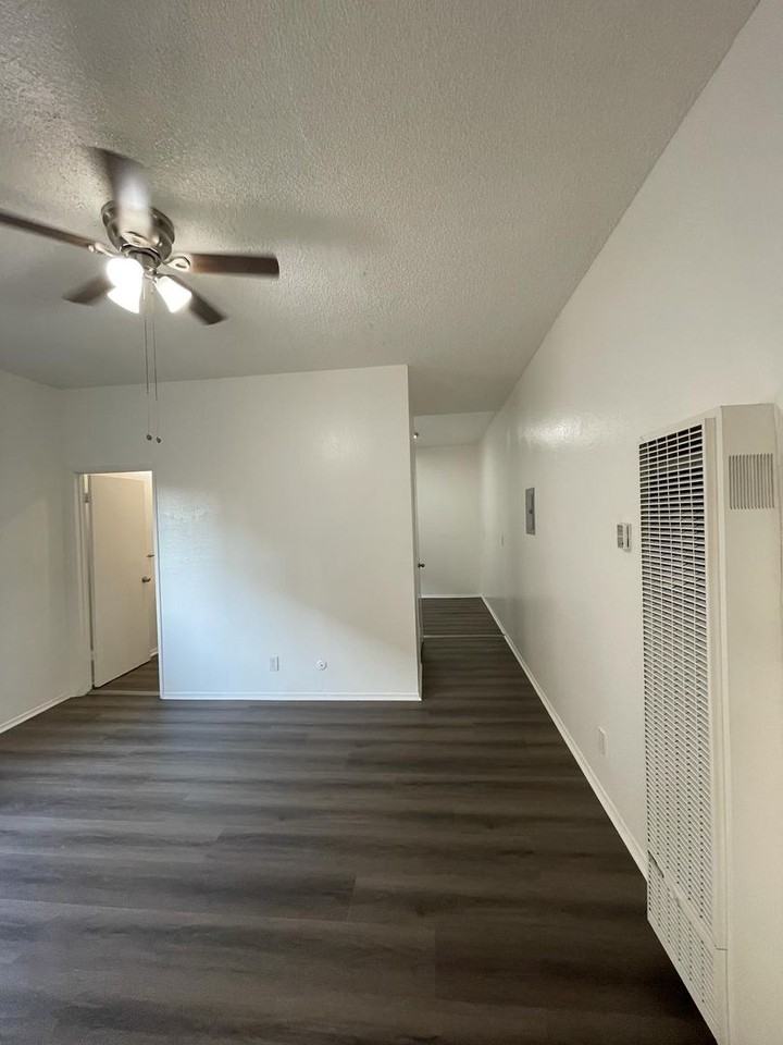 HAP PARTNERS V, LLC-1920 - Photo 4 of 16