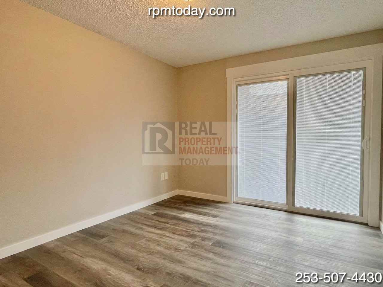 6415 Steilacoom Blvd SW Tacoma - Photo 6 of 20