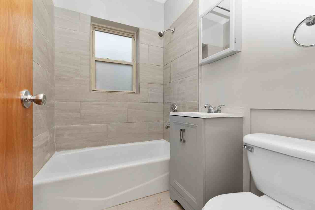 58th/Trumbull - Photo 7 of 9