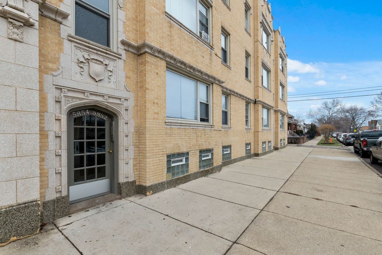 58th/Trumbull - Photo 3 of 9