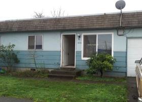 featured image of 1208 1208 Grant St & 1810/1820 W. 12th Ave
