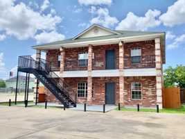 featured image of 1621 Bagby Ave