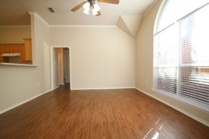 featured image of 105 Brazos Ln