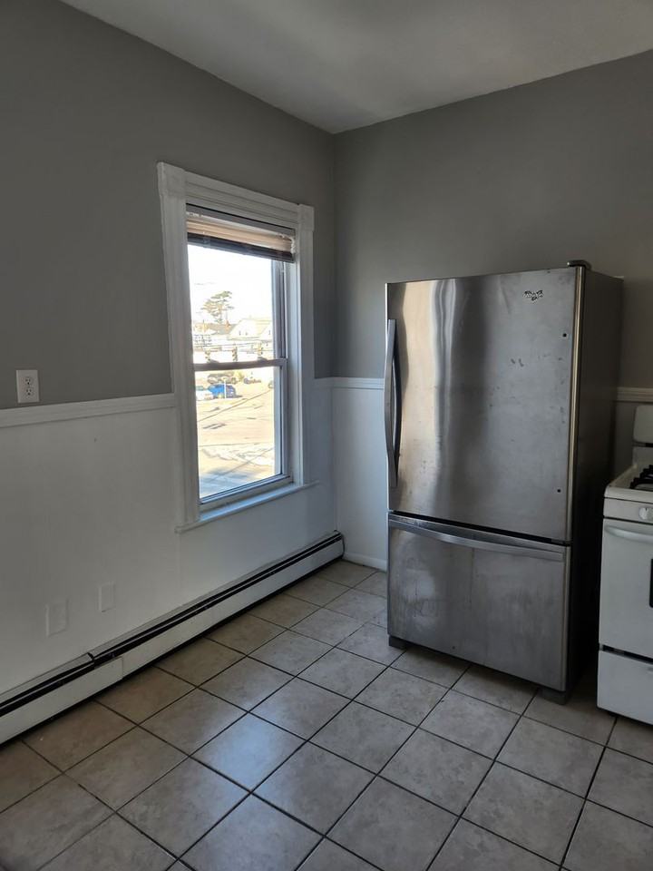 238 Magnolia Street - Photo 2 of 18