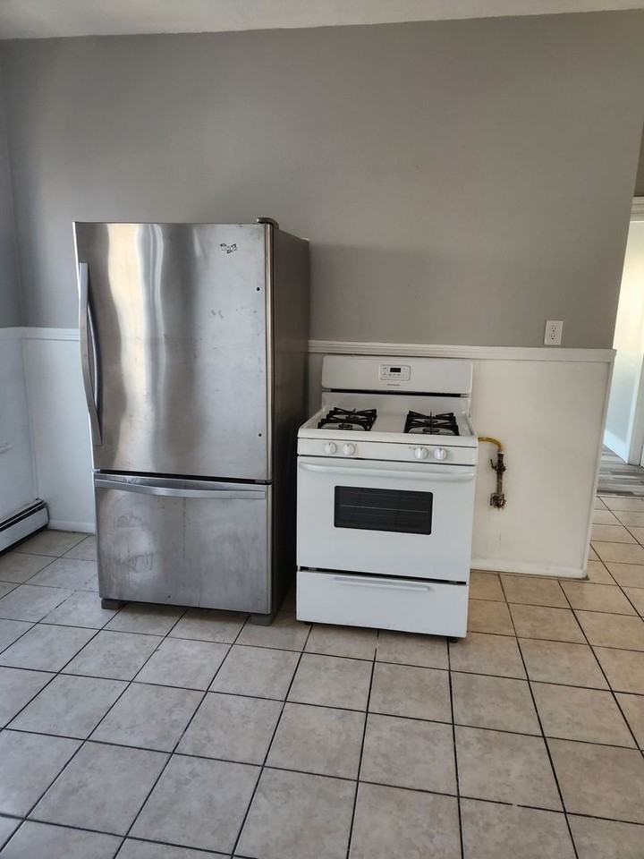 238 Magnolia Street - Photo 3 of 18