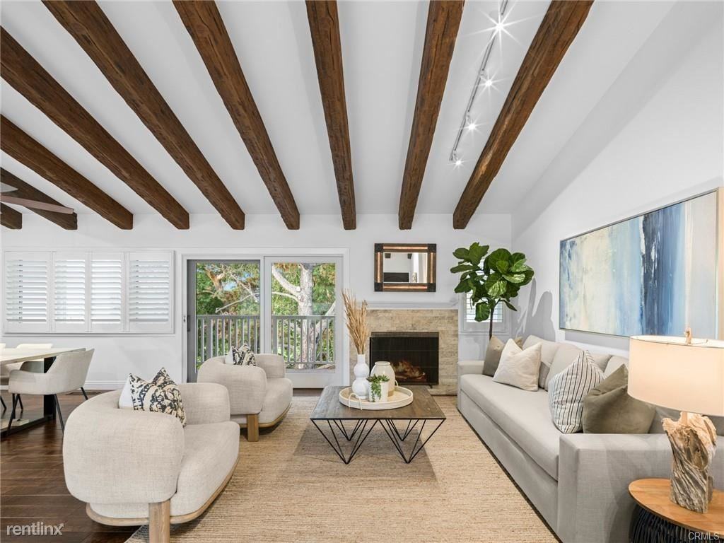 538 Vista Grande - Photo 2 of 20