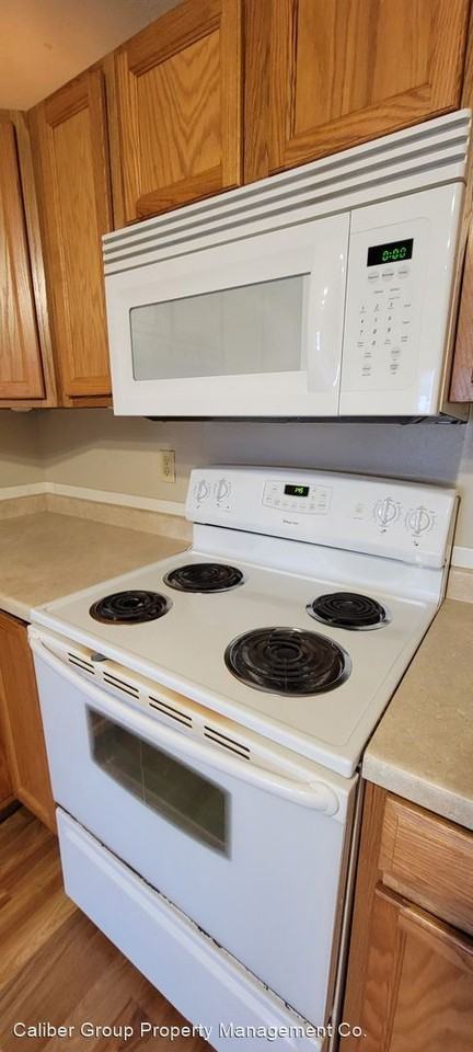 1150 Home Park Blvd - Photo 3 of 16