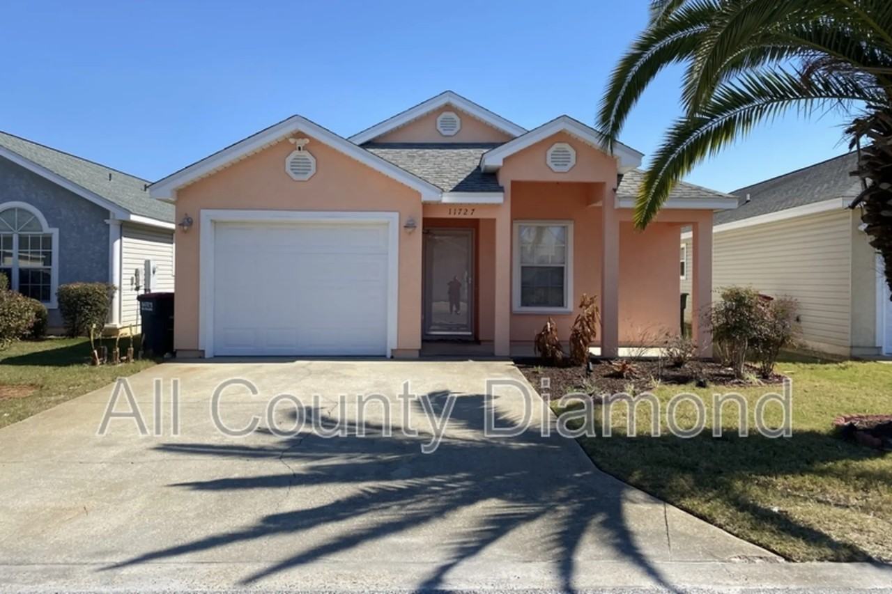 11727 Seashore Ln, Panama City Beach, FL 32407 3 bedroom House Rental