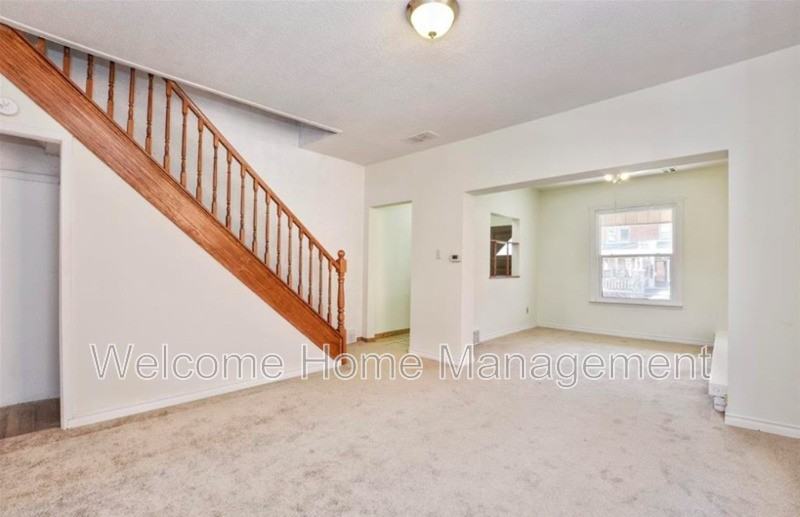 59 Strathcona Ave S - Photo 2 of 10