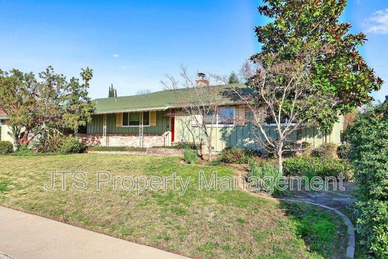 1167 Haverhill St - Photo 3 of 50