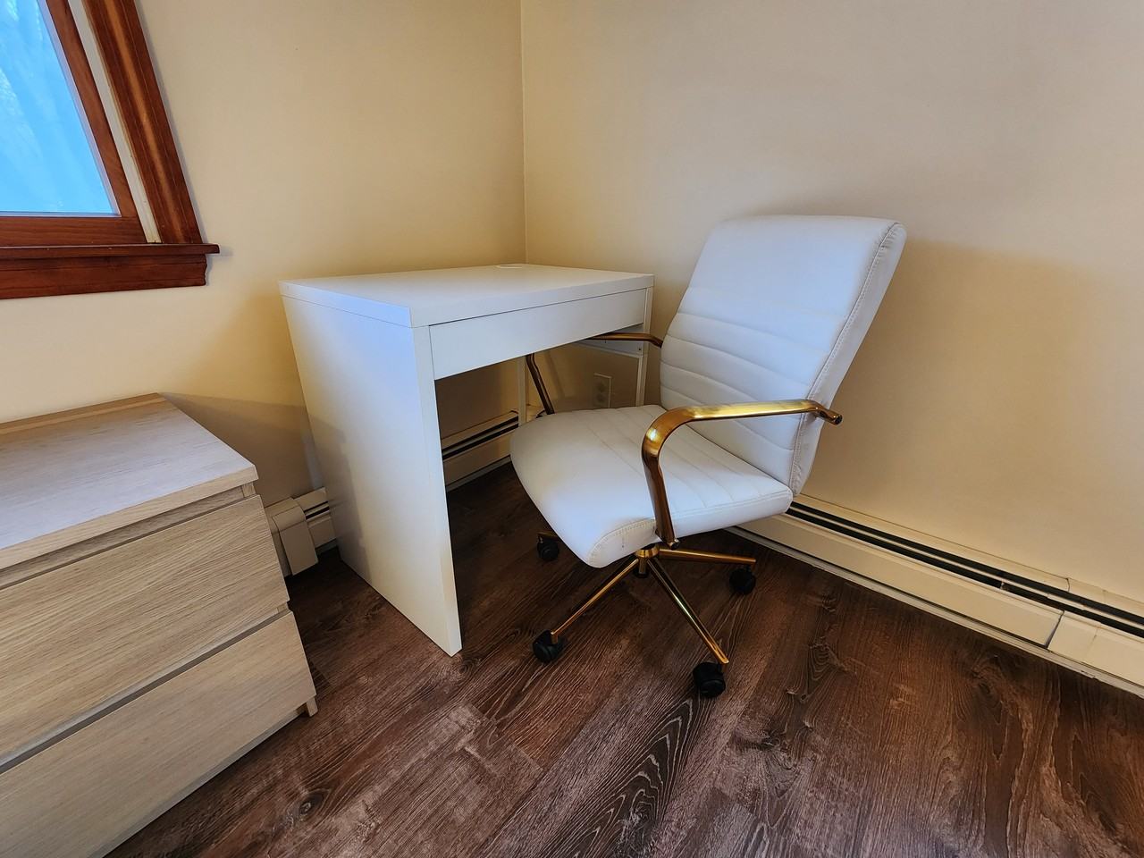 66 Brook Street #1F - Photo 3 of 23