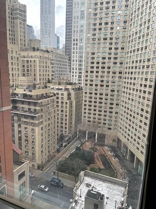 W 64th St 14U, New York, NY 10023 1 Bedroom Apartment for 4,500/month