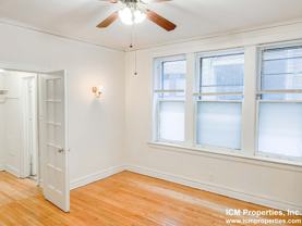 428 W Surf St - Photo 1 of 1