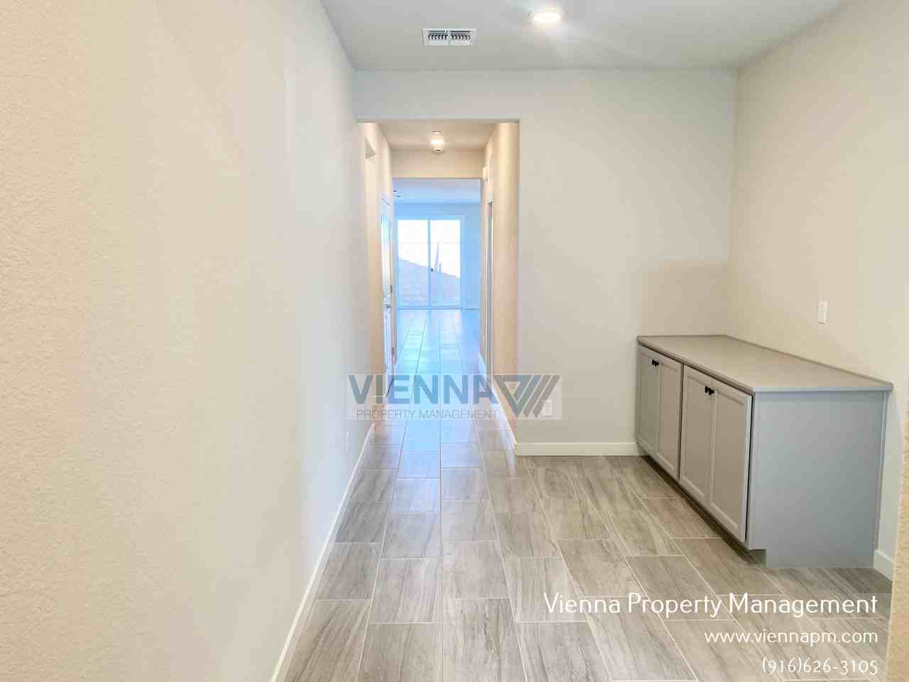 7441 Moon Dream Way - Photo 2 of 19